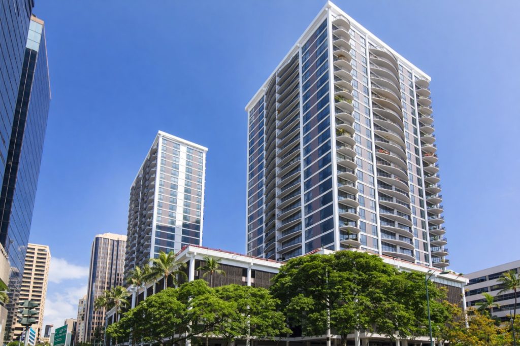 Harbor Square Downtown