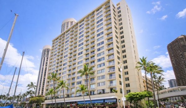 Ilikai Marina Building